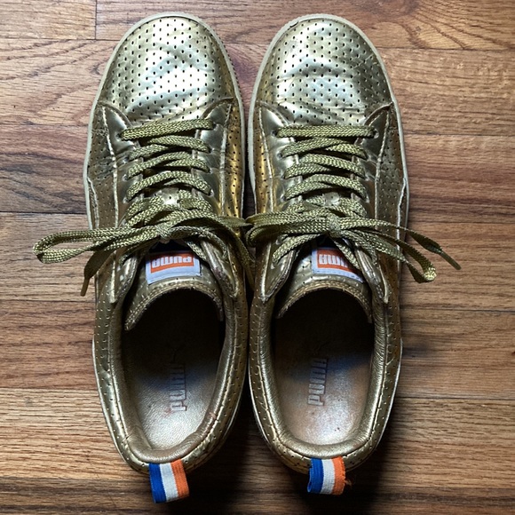 Rare Limited Edition Puma Clyde Frazier Gold Metallic Sneakers (used) - Picture 3 of 6
